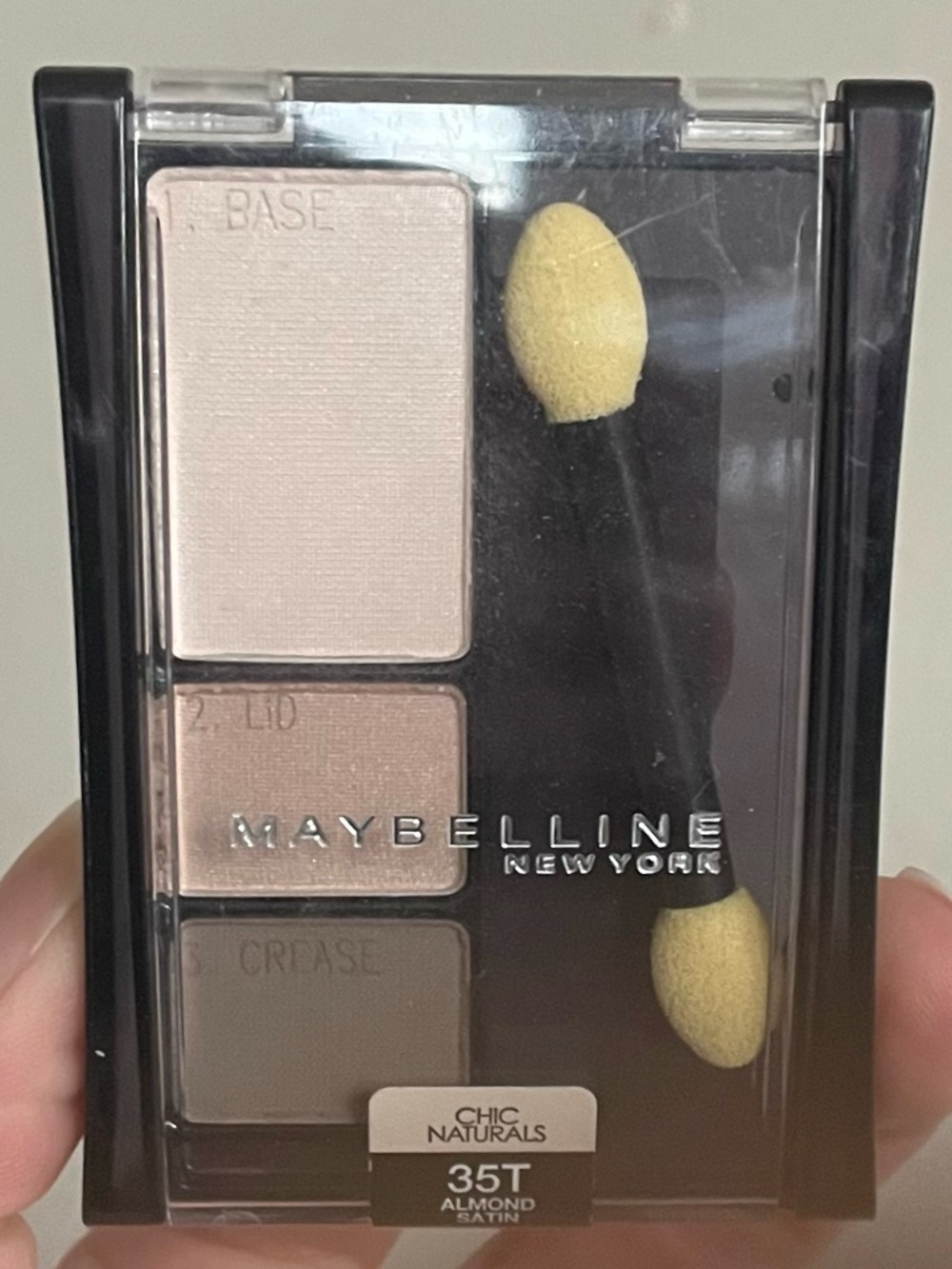 Maybelline New York Expert Wear Eyeshadow Trio "35T Almond Satin" Discontinued